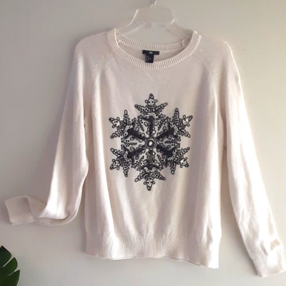 🏝🌺 H&M White Medium Holiday Christmas ❄️ Snowflake Pullover Sweater - Picture 11 of 11